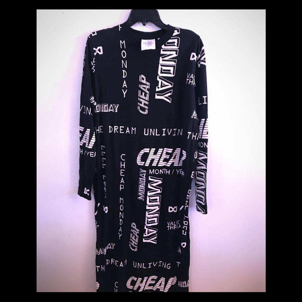 CHEAP MONDAY BRAND T-shirt LS DRESS! L